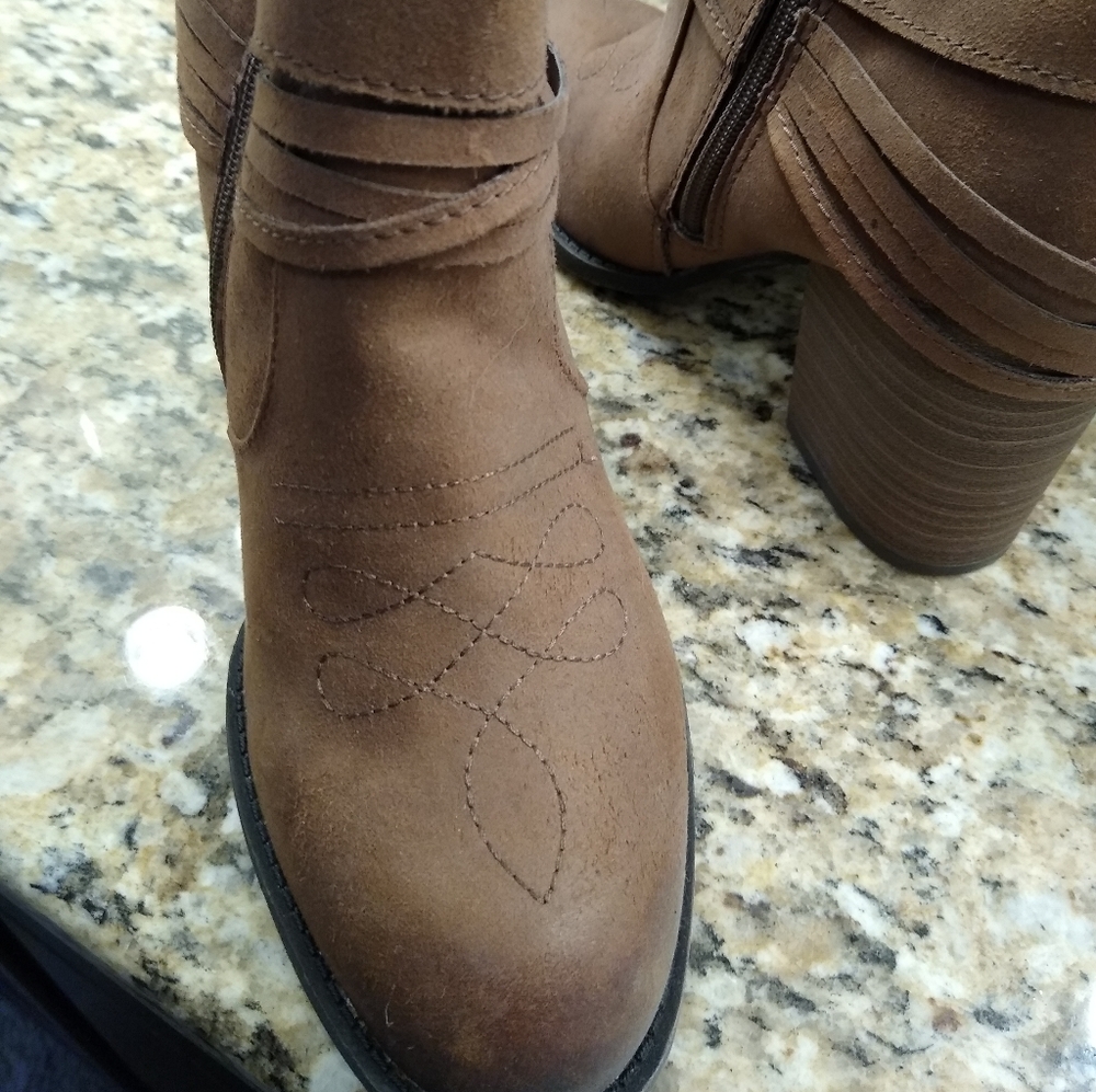 Brown boots
